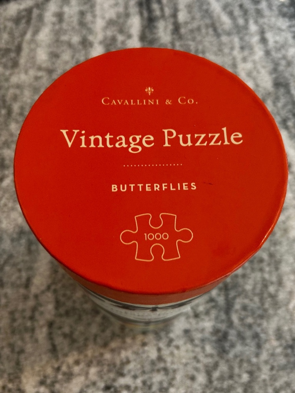 CAVALLINI & CO. 1000 PIECES VINTAGE PUZZLE BUTTERFLIES - Picture 3 of 8